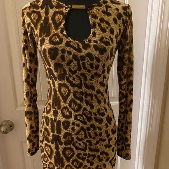 Long Sleeve Midi Dress - Picture 1 of 2